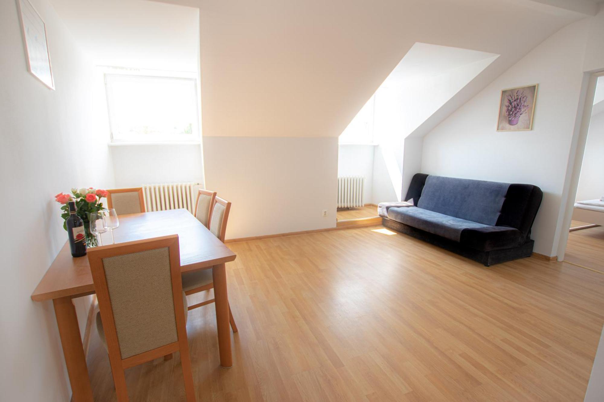 Old Town Podwale Street Apartment. Great Location