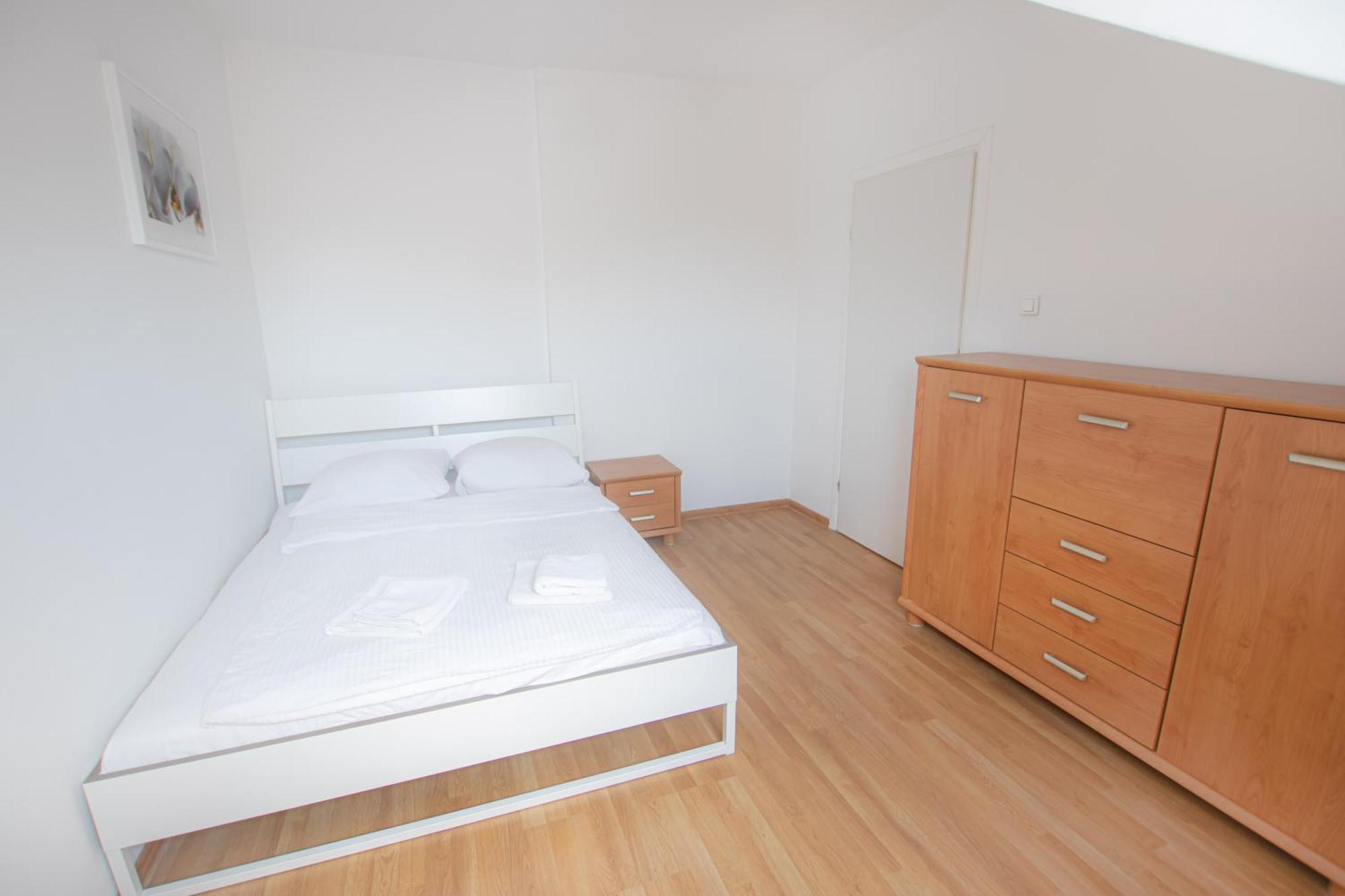 Old Town Podwale Street Apartment. Great Location Apartament